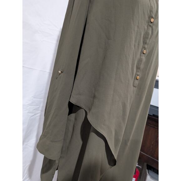 Chico's Size 3 XL Tunic Asymmetrical Hem Roll tab Sleeve 1/4 Button Shirt Modern - Picture 2 of 16